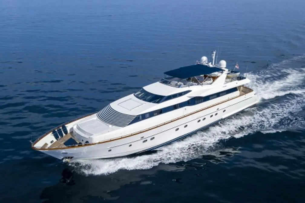 Eagle — 106ft Falcon