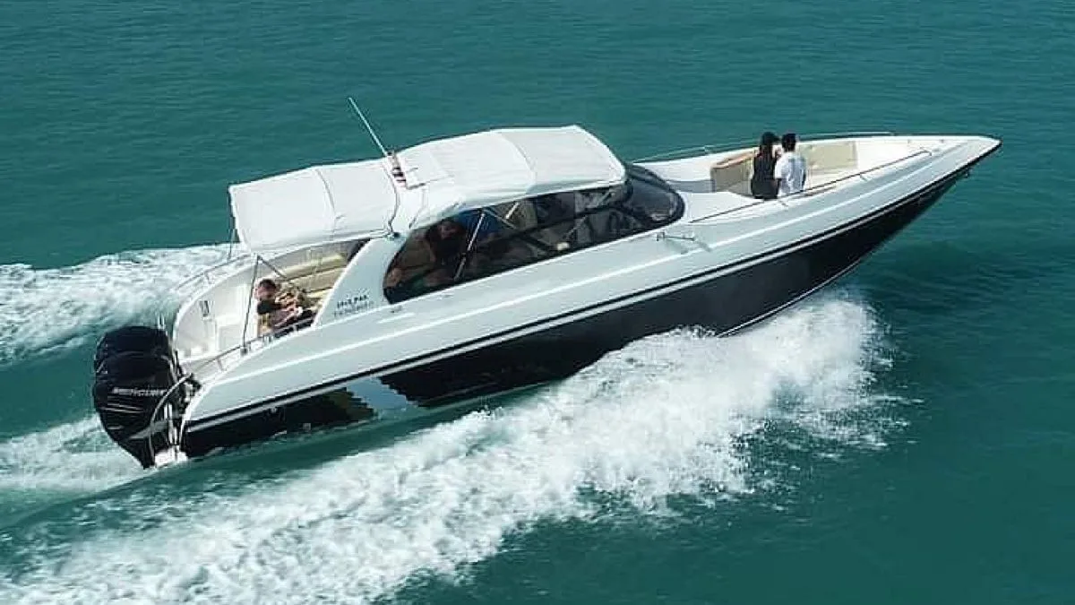 Hok Roy — 35ft Custom Build