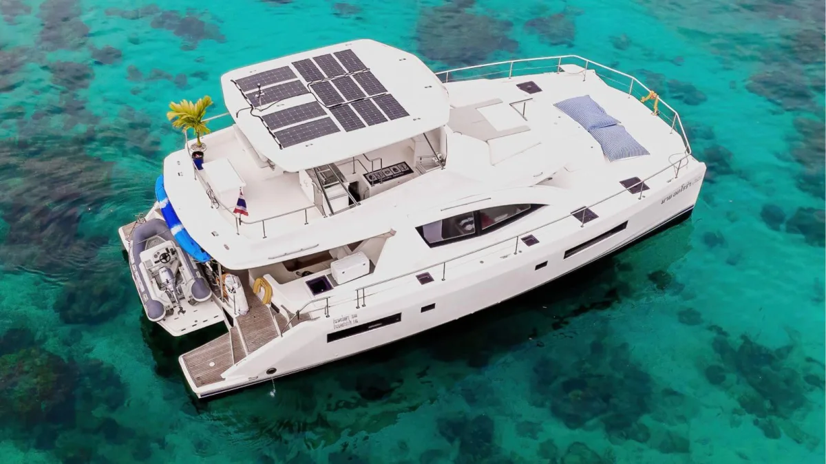 Laura — 51ft Leopard
