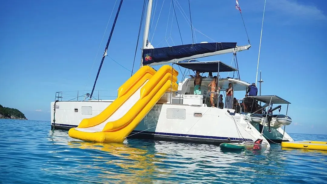 Limes — 44ft Lagoon