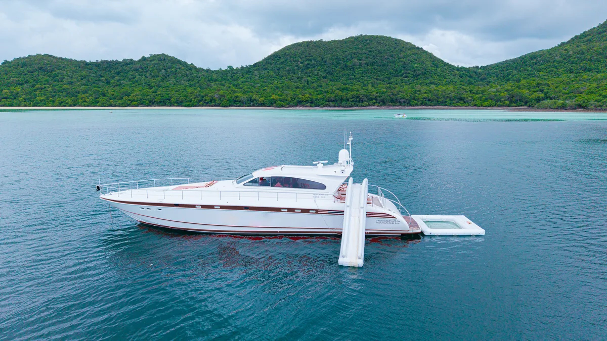 Jockey — 75ft Arno Leopard