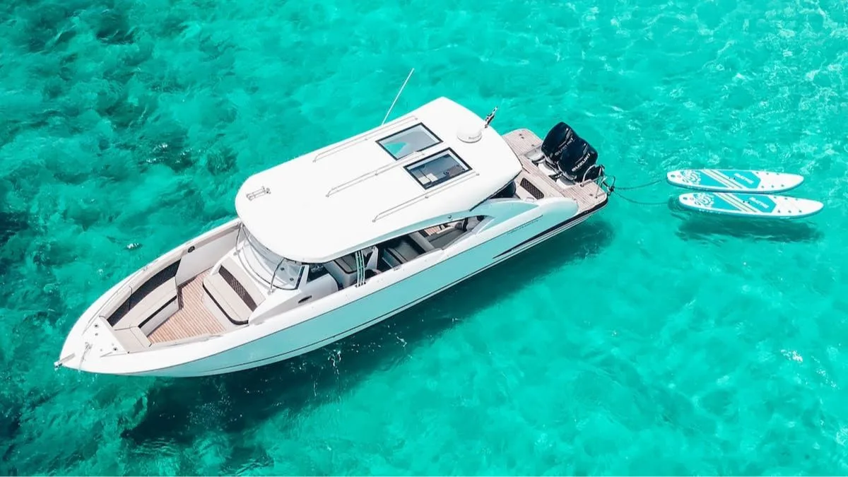 Jeab — 42ft Custom Build