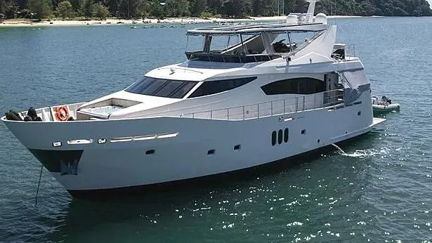 Bella — 88ft Custom Build