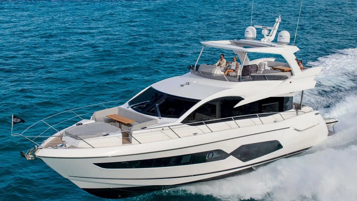 Bond — 70ft Sunseeker