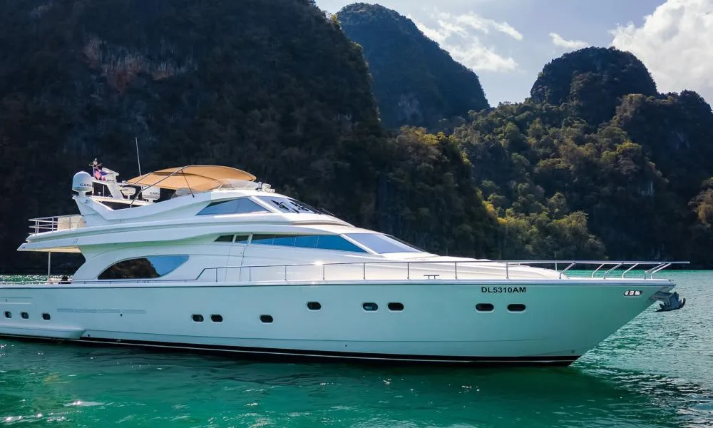 Hagia Sophia — 82ft Ferretti