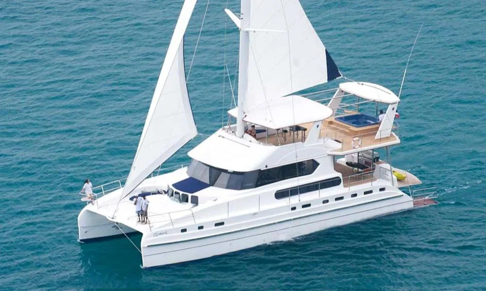 Ganesha — 70ft Blue Lagoon