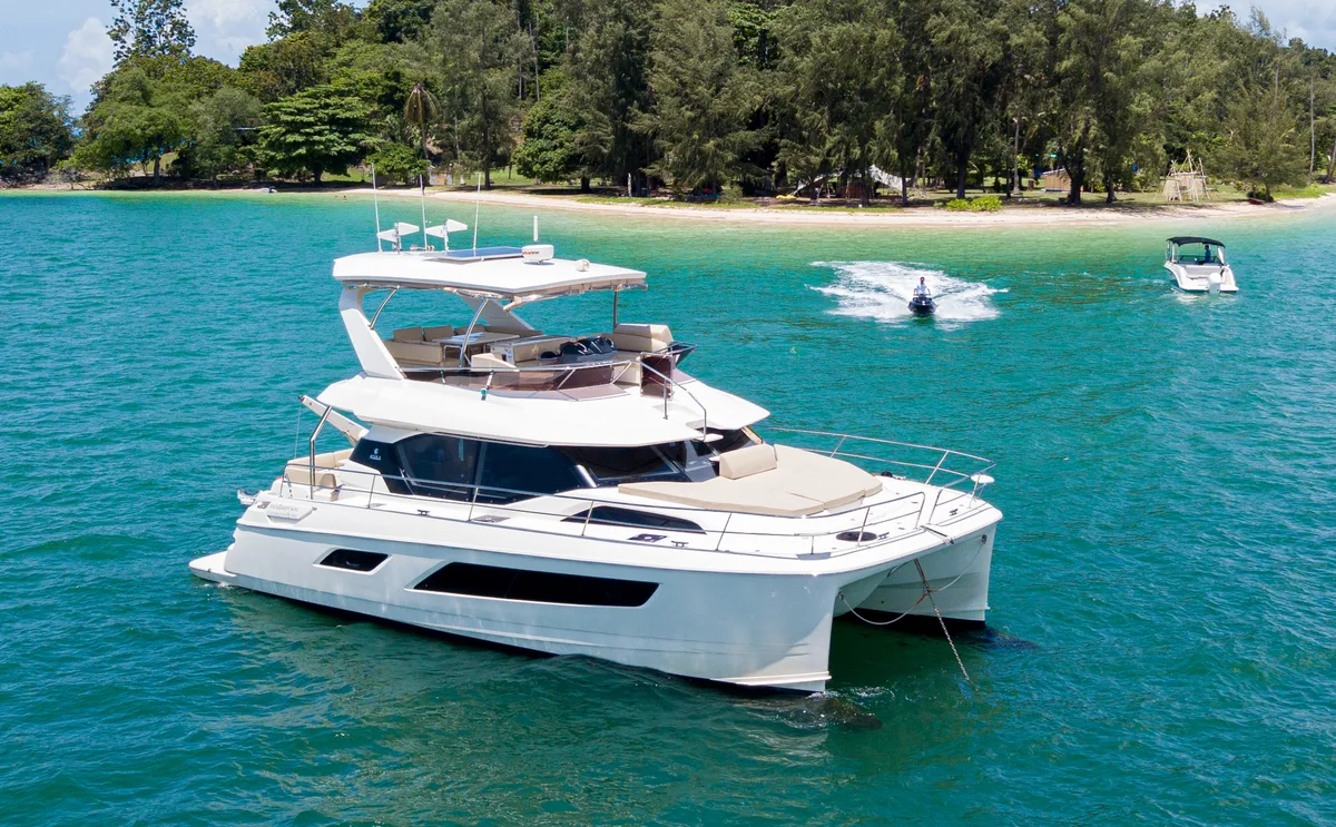 Sunshine — 44ft Aquila