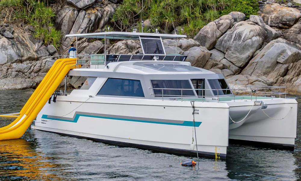 Inchigogo — 53ft Custom Build