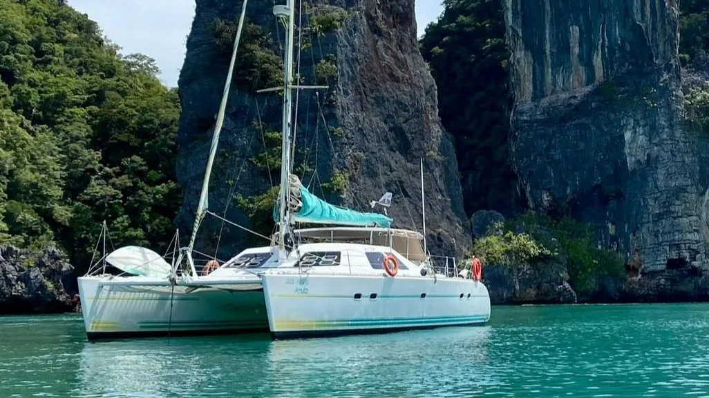 Mon Amour — 47ft Lagoon